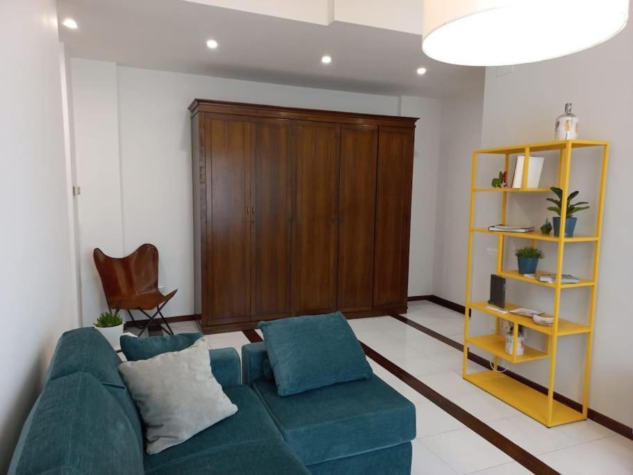 דירות סלרנו Giulia Town House Tra Citta E Mare מראה חיצוני תמונה